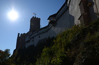 Ostmauer der Wartburg im Gegenlicht
