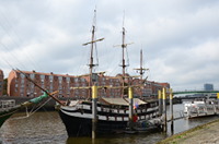 Die "Admiral Nelson" - das Pfannkuchenschiff in Bremen
