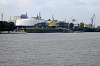 Die beiden Stage-Theater an der Elbe.