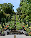 Italienische Blumen-Wassertreppe auf der Insel Mainau