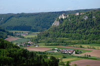 Schloss Werenwag oberhalb Langenbrunn im Donautal