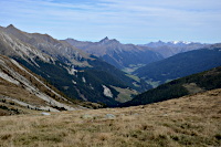 Blick vom Missensteiner Joch nach Nordosten ins Sagbach- und Pensertal